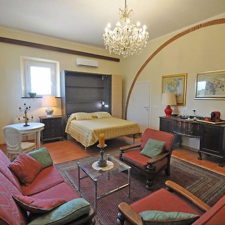 La Stanza Del Podere Isabella Hotel San Vincenzo Eksteriør billede