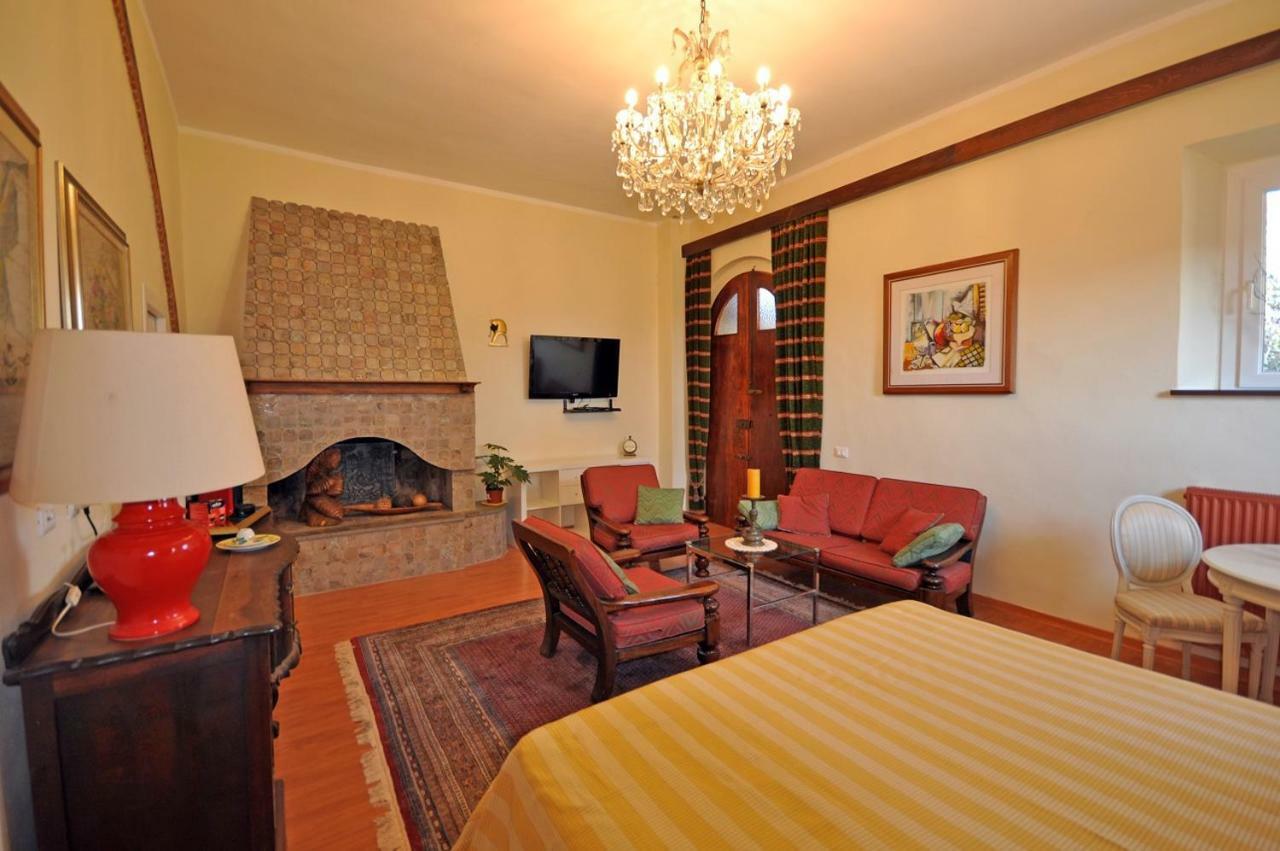 La Stanza Del Podere Isabella Hotel San Vincenzo Eksteriør billede